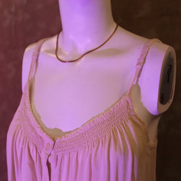 Old Navy Tank - Picture 2 of 7